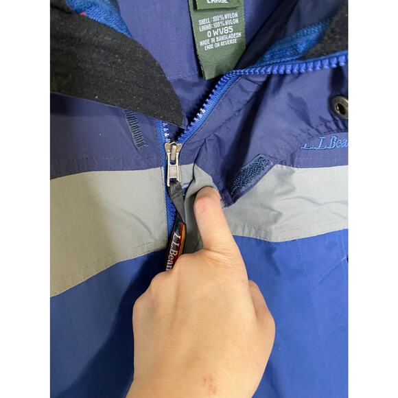 LL Bean Men's Hooded Windbreaker Jacket L - Picture 3 of 6